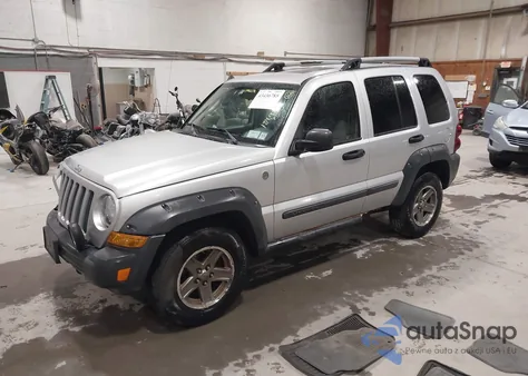 2005 Jeep Liberty Renegade from USA, damaged, VIN 1J4GL38K85W650982